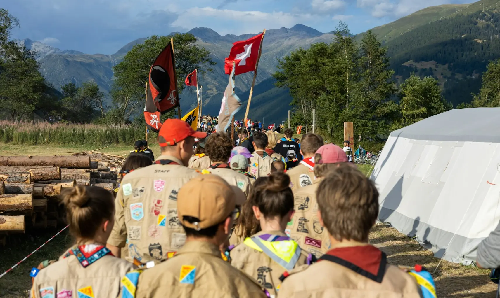 Groupe de scouts lors d'un rassemblement